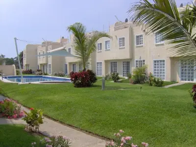 Piscina en o cerca de Hermosa Casa Acapulco Diamante Hospedaje a 5 min de la playa