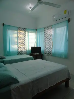 Cama o camas de una habitación en Paziflora Hostel -STARLINK-