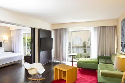 Cama o camas de una habitación en Fiesta Inn Ciudad de México Aeropuerto