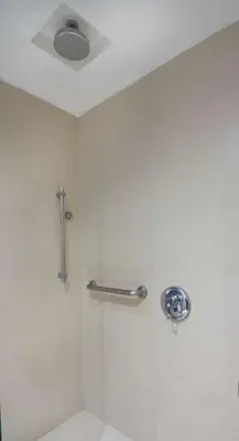 Un baño de Hampton by Hilton Veracruz Boca Del Rio