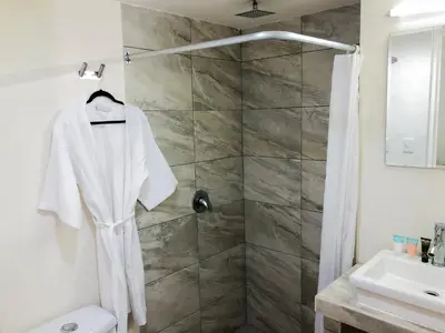 Un baño de AOHOM SANTUARIO HOTEL & SPA
