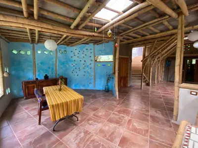 Zona de estar de Casa Bambú Veracruz