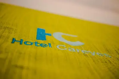 Certificado, premio, señal o documento que está expuesto en HOTEL CAREYES