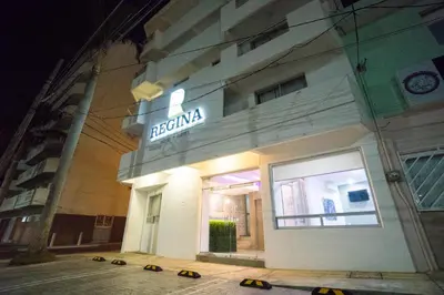 Edificio en el que se encuentra el apartahotel