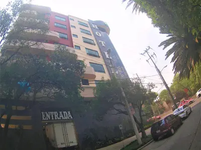 El barrio de los alrededores o un barrio cerca de este hotel