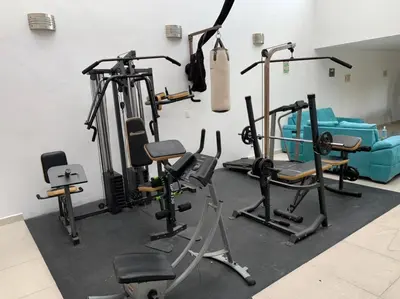 Gimnasio o instalaciones de fitness de Hotel La Aurora Like Home
