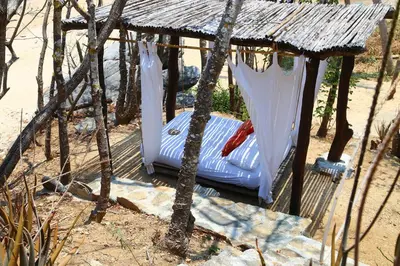 Jardín al aire libre en Hotel Bahía de la Luna