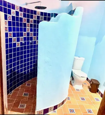 Un baño de Casa Biulú