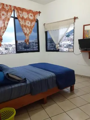 Una televisión o centro de entretenimiento en Taxco de mis amores