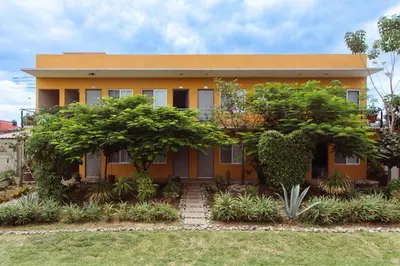 Jardín al aire libre en Hotel Guivá San Pablo