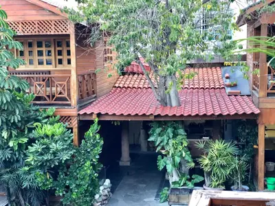 Jardín al aire libre en Cabañas La Finca