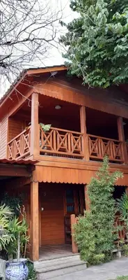 Edificio en el que se encuentra el camping