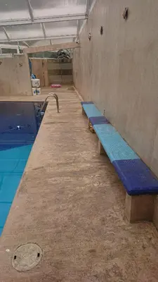 Piscina en o cerca de San Marino 2