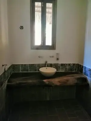 Un baño de Kunda'Vi