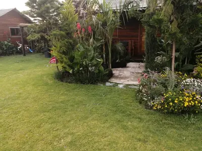Jardín al aire libre en Cabañas la finca 2