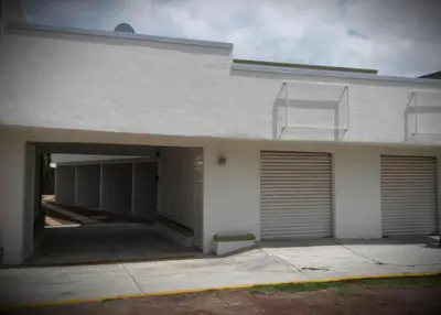 Edificio en el que se encuentra el apartahotel