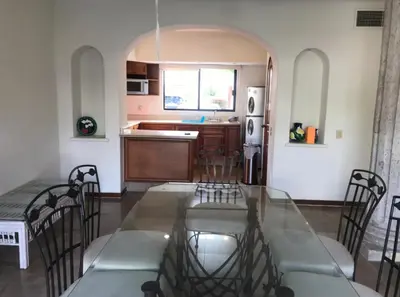 Una cocina o zona de cocina en Villa dentro del Hotel Vidanta Mayan Palace