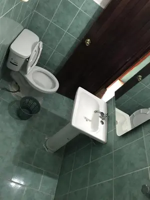 Un baño de Hotel Izala