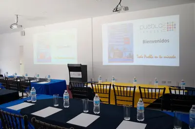 Zona business o sala de conferencias en Puebla Inn Express