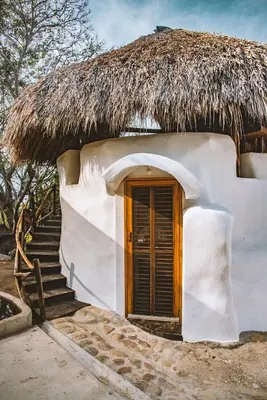 Edificio en el que se encuentra el lodge