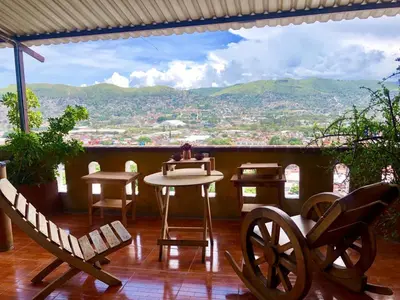 Vista general de una montaña o vista desde el bed & breakfast