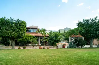 Jardín al aire libre en Casa Quinta Mar, Casa de campo en el Tule, Oaxaca.