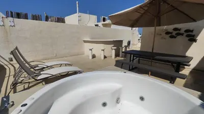Un balcón o terraza de Nuevo en Booking Casa Acapulco Diamante a Pasos de la Playa
