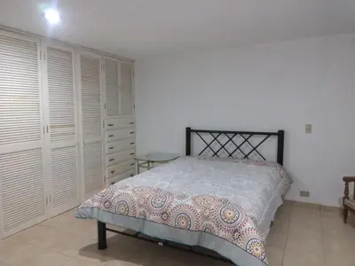 Cama o camas de una habitación en Casa de Irma para visitar la ciudad o de negocios