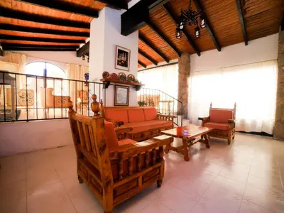 Zona de estar de Casa de las Cruces Taxco