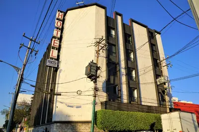 Edificio en el que se encuentra el hotel