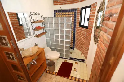 Un baño de Retro by Majikal B&B