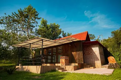 Edificio en el que se encuentra el camping