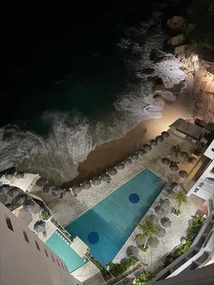 Piscina en o cerca de Suite VIP frente al mar en el corazón de Acapulco