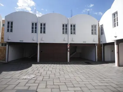 Edificio en el que se encuentra el motel