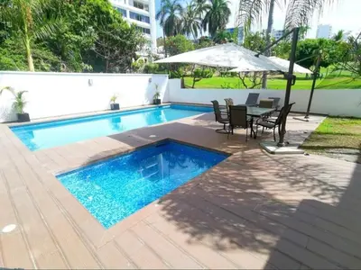 Piscina en o cerca de Suite Club Deportivo