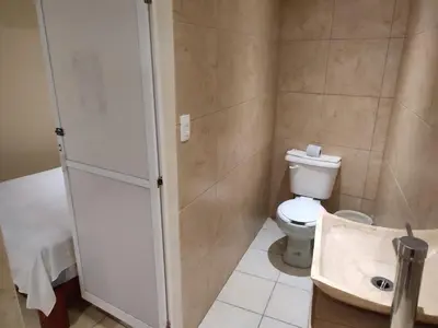Un baño de Ashly Boulevard
