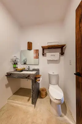 Un baño de Casa Kuaa