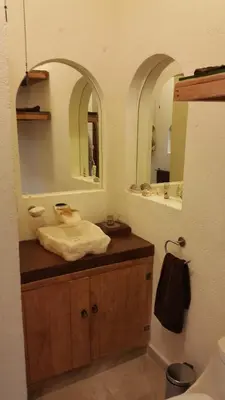 Un baño de CASA PRIVADA CON ALBERCA VOLADA