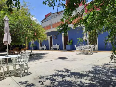 Plano de Casa Refugio Budget House 8 Rooms & 9 Bathrooms