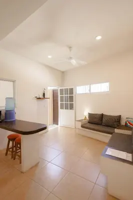 Plano de Bonobo House for 5 & Loft for 2- your best Puerto options!