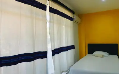 Cama o camas de una habitación en Standard Queen Room two beds