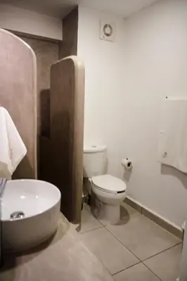 Un baño de Hotel Camino Del Sol