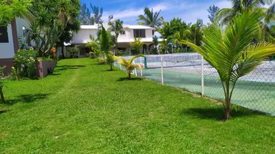 Jardín al aire libre en Villas Montserrat Wellness Center