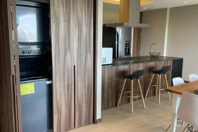 Una cocina o zona de cocina en Hermosa Playa en Acapulco Diamante, Isla Residence