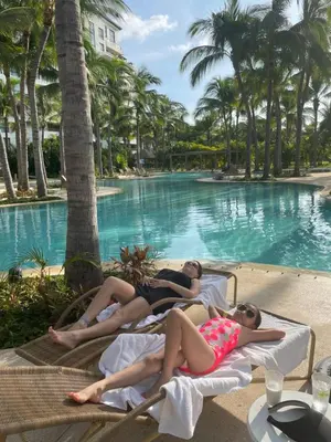 Clientes alojados en Hermosa Playa en Acapulco Diamante, Isla Residence