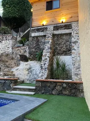Edificio en el que se encuentra la posada u hostería