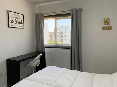 Cama o camas de una habitación en Departamento en Acapulco Diamante