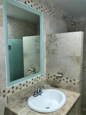 Un baño de Hotel Ruah