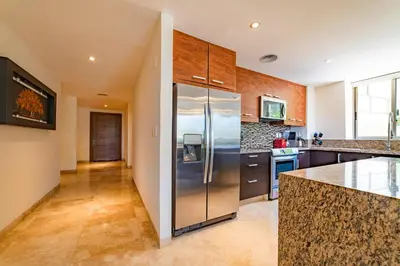 Una cocina o zona de cocina en 2095 - Cosmo 8A1