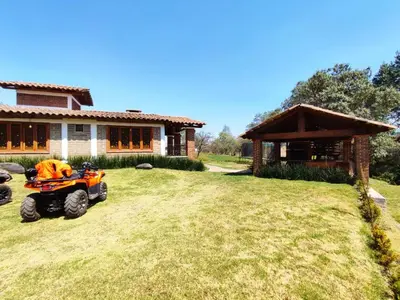 Jardín al aire libre en cabaña el rio la grande